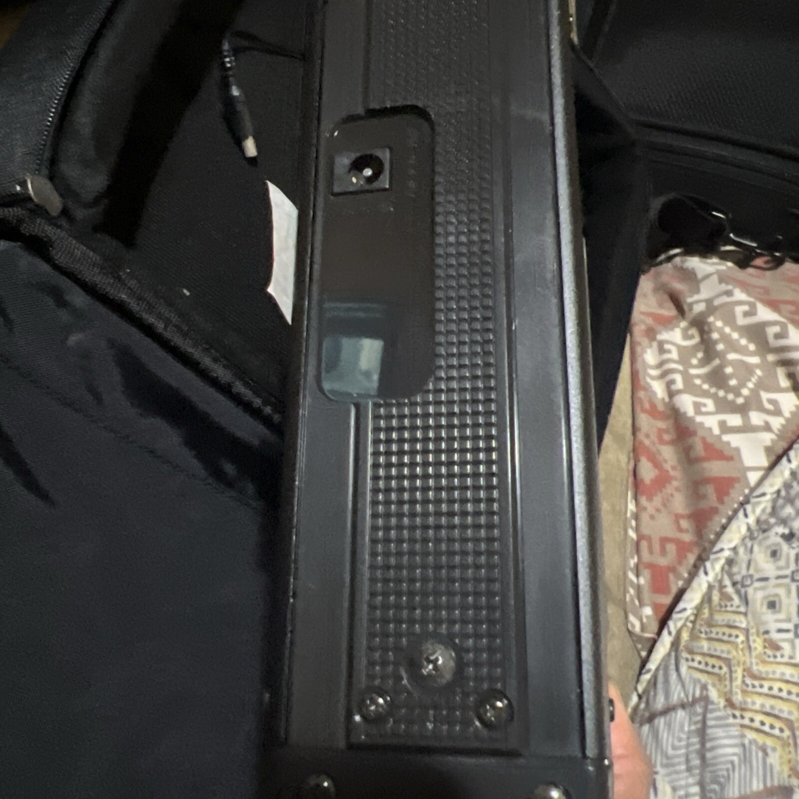 Picture 3 of 8