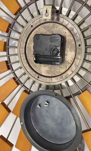 RELOJ DE PARED ATÓMICO SUNBURST ESTILO MODERNO MEDIADOS DE SIGLO DE KENNETH WINARGARD - Imagen 10 de 13