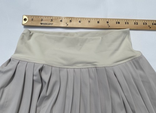 NWT Gold Hinge Women's Tiered Pleated Tennis Skirt Bone Color Size Small S - Picture 3 of 9