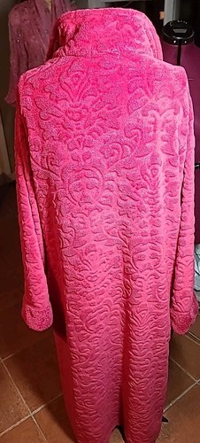 Miss Elaine Women's Jacquard Cuddle Fleece Long Zipper Robe Pink Med - Picture 2 of 7