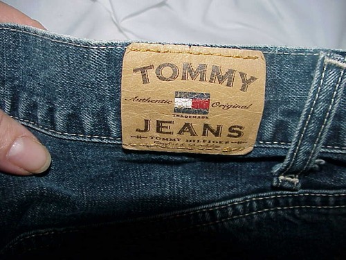 TOMMY JEANS aUTHENTIC ORIGINAL SIZE 31 X 32 - Picture 7 of 8
