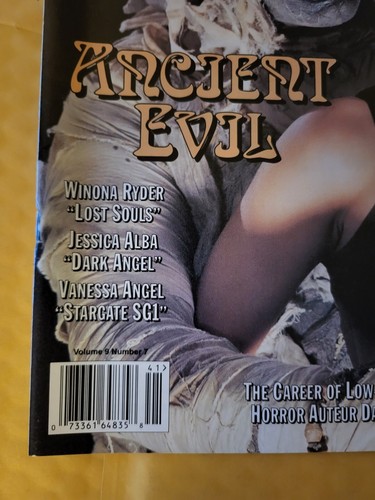 Femme Fatales 1992 CFQ Media, Many available, Pick yours. Excellent condition! - Picture 584 of 698