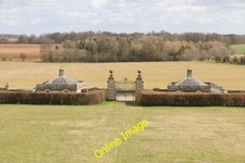 Photo 6x4 The Gates Aldsworth/SP1510 The Entrance gates to Deer Park c2014