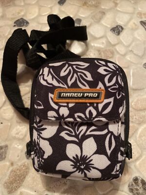 Naneu Pro Small Traveling Padded Camera case Pockets Hawaii Plumeria Flower