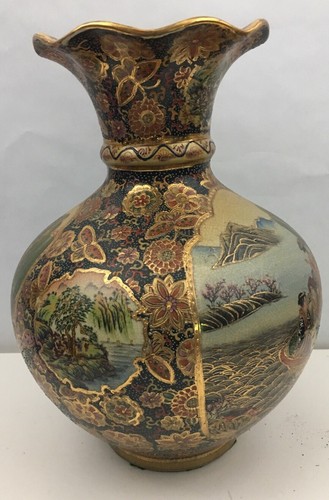 Vintage. Satsuma Vase, Hand Painted, Beautiful collection item - Picture 3 of 12