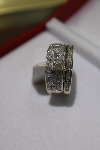 14k gold wedding ring set - Picture 14 of 17