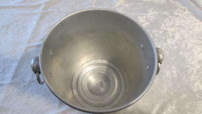 Seau à champagne en aluminium mailly champagne Reims ice
