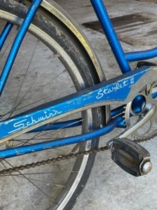 VINTAGE 60's SCHWINN STARLET II LADIES BIKE W/ FRONT & REAR CARRIER