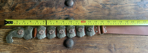 Vintage Leder braun Gürtel Handarbeit geschnitzt Messing Blumen CONCHO Western Cowgirl groß - Bild 4 von 5