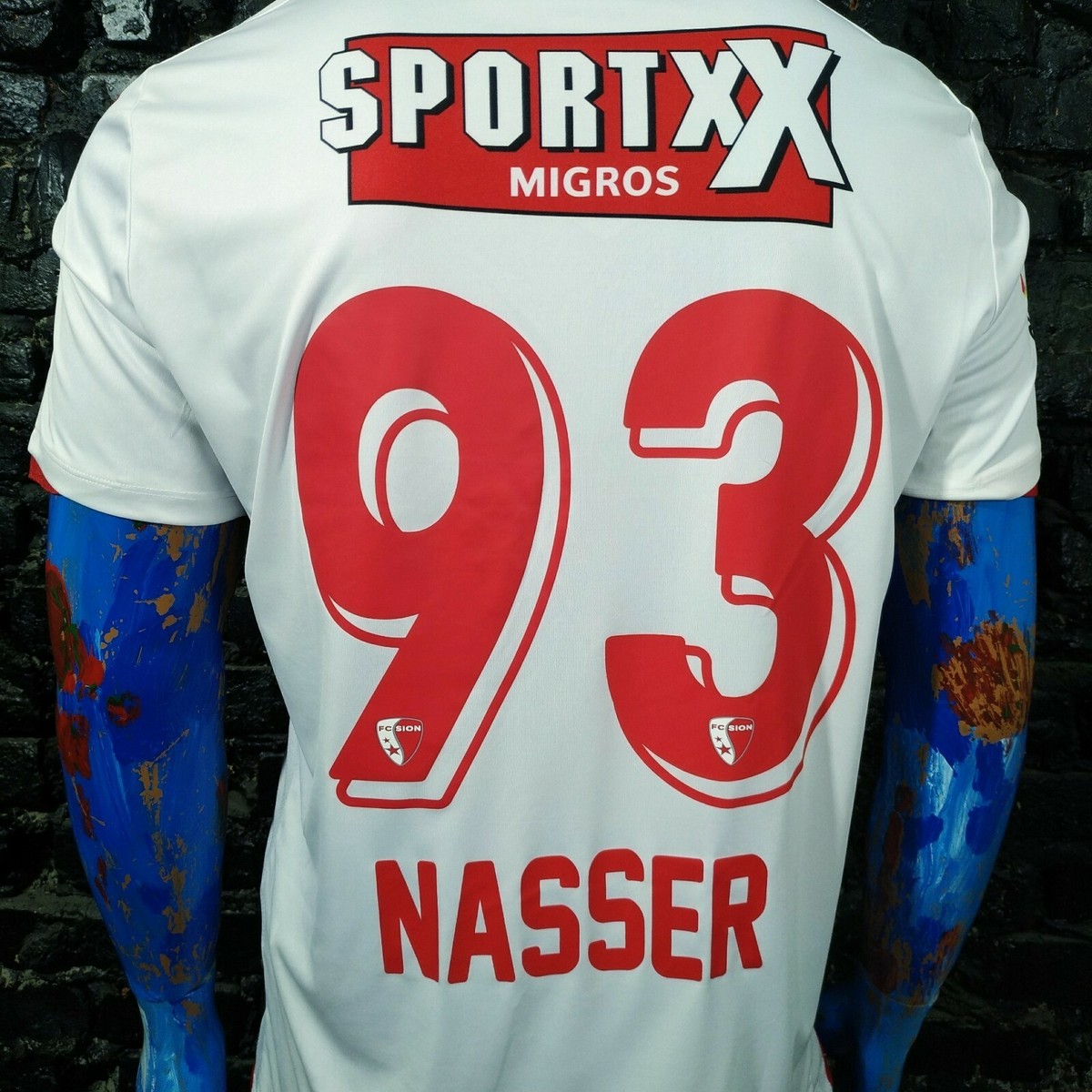 Macron présente les maillots des Comores pour la CAN 2021 Macron présente les maillots des Comores pour la CAN 2021