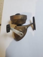 Ancien Moulinet Crack Relax