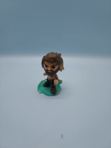 AQUAMAN • Funko DC Comics Mystery Mini Figure Vinyl 2018 Movie Shirtless 2½"