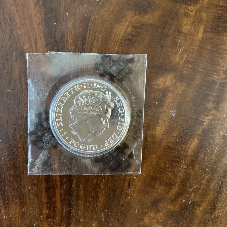 2011 Britannia Fine Silver 1/2oz Half Ounce Coin in original Royal Mint pack - Image 2 of 2