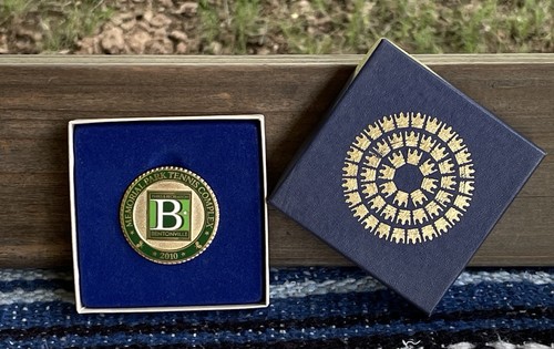 ✅Bentonville AR Parks & Recreation Memorial Park Tennis Complex Token 2010 & Box