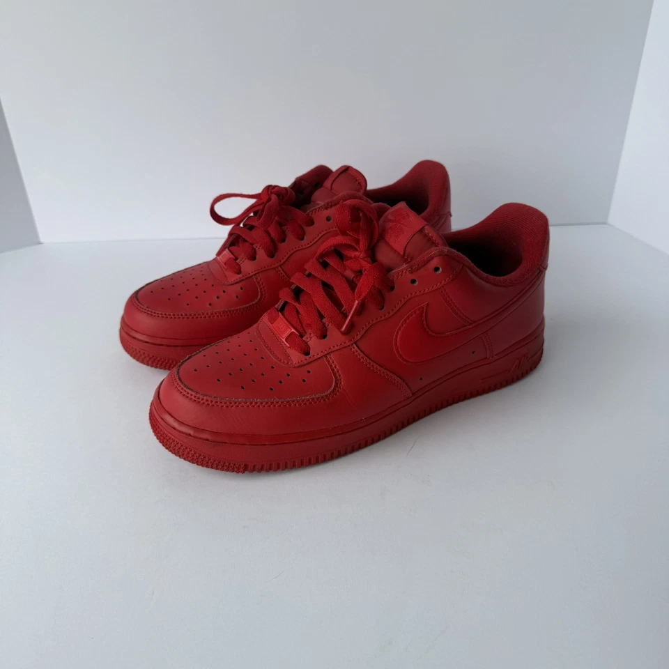 Hombre Nike Air Force 1 Low Top Triple Rojo Rojo Universitario Sin Caja Talla 8.5 Foto 2 de 4