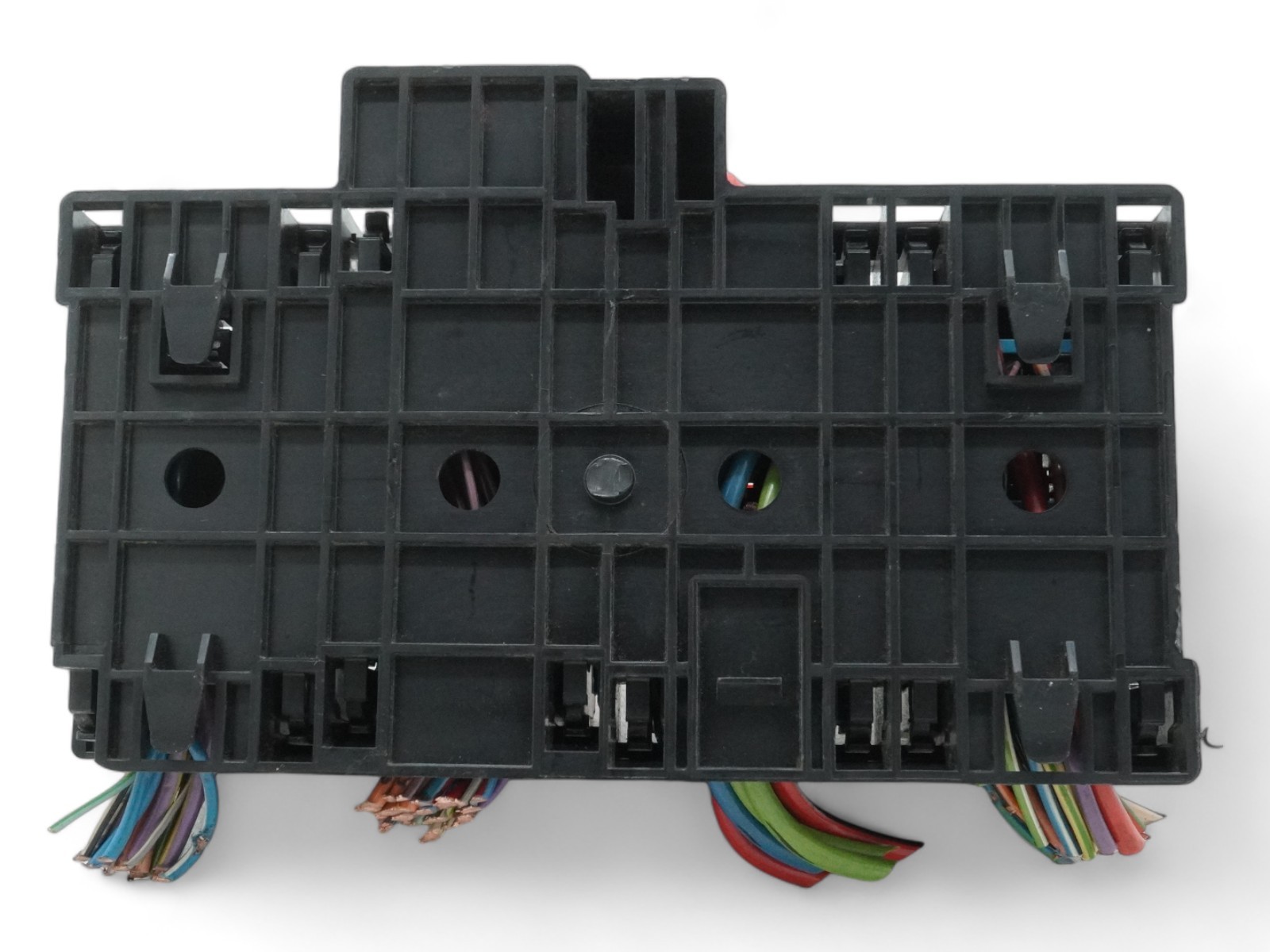 2003 - 2012 MASERATI QUATTROPORTE M139 FUSE RELAY BOX JUNCTION MODULE FRONT OEM