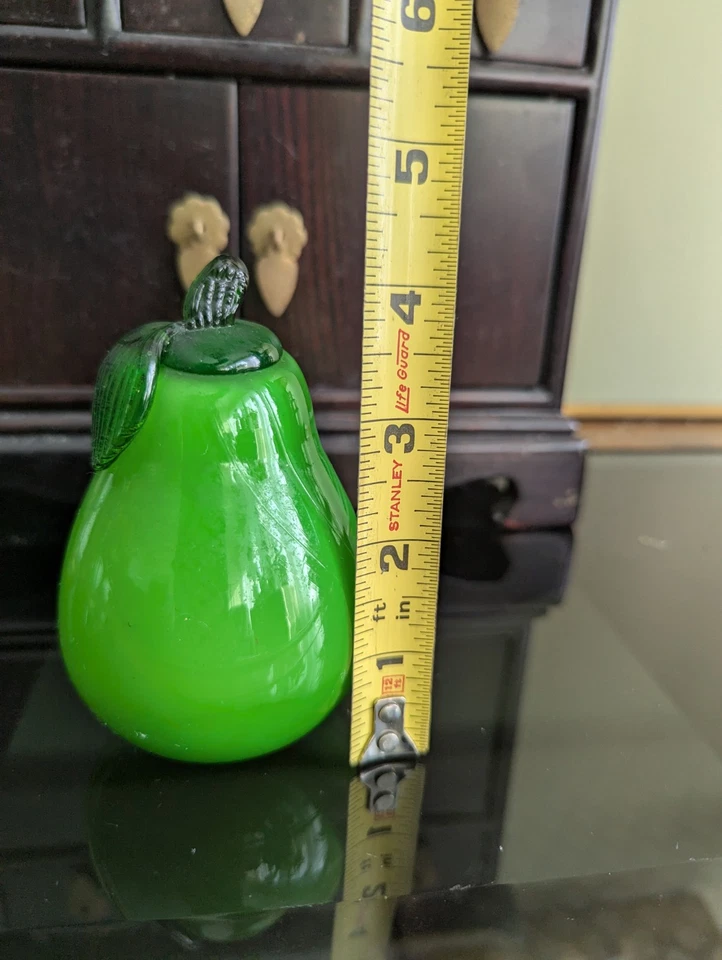 Vintage Handmade Art Glass Green 4" Decorative Pear Fruit - Image 2 of 3