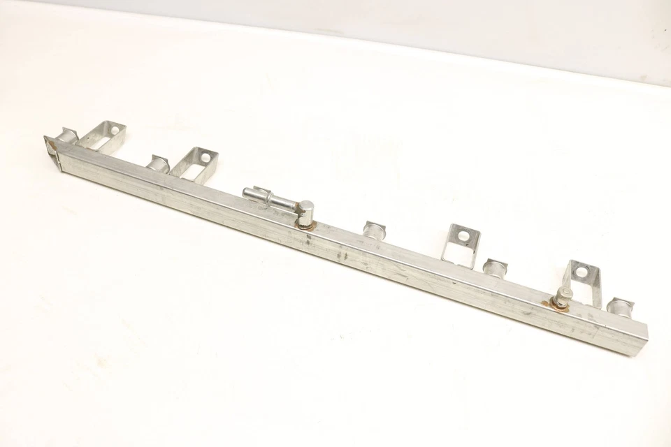 2006-2011 宝马 323I - 燃油铁路/喷射管 7542541 — 第 2/4 张图片