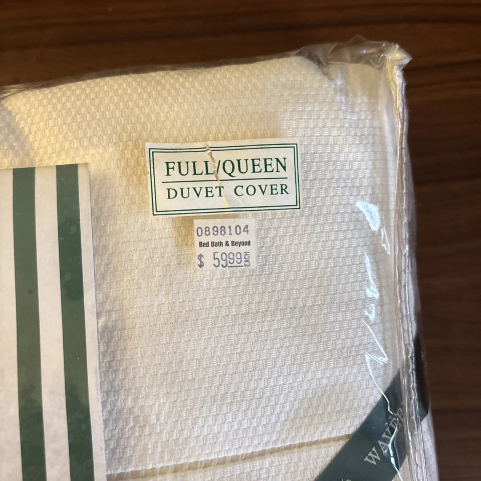 WAVERLY Classic Pique Duvet Cover Full/Queen Foto 3 de 4