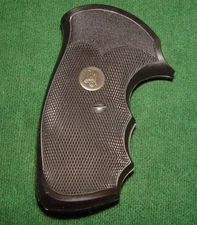 PACHMAYR Gripper Combat Grips fits Smith & Wesson J Frame Square Butt Revolvers