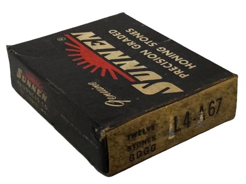 Sunnen L4-A67 Aluminum Oxide Stone 280 Grit L4 Series Box of 12 - Foto 1 di 2