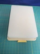 Vintage Tupperware Rectangle Cake Keeper Container Harvest Gold Base Clear Lid