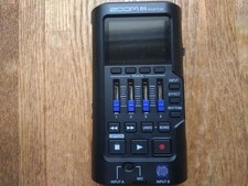 ZOOM R4 MultiTrak Box 32-Bit Float Multitrack Recorder Printed Manual Japan