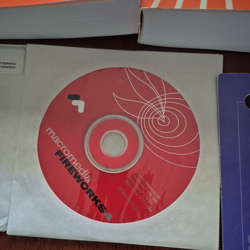 Macromedia Director 8 Shockwave Studio For Windows Edu 10 pack - Picture 10 of 11