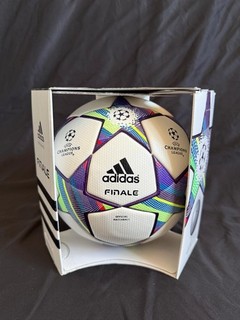 Adidas Champions League UCL Finale 2011/2012 Match Ball OMB
