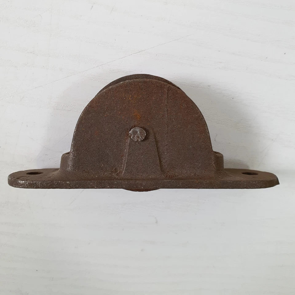 Vintage Super Duty Cast iron old window sash pulley 1 3/4" - S84 - Image 2 of 4