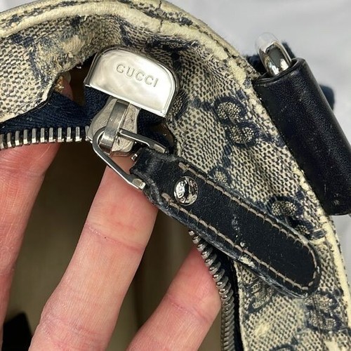 Gucci Monogram GG Supreme Flat Messenger Shoulder Crossbody Bag Navy Blue Beige - Picture 15 of 16