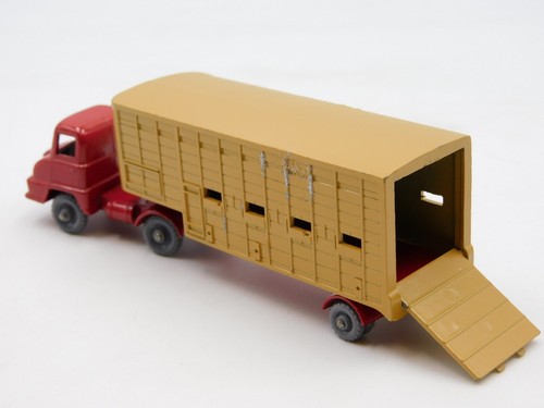 Lesney Matchbox Major Pack 7 Jennings Cattle Truck Vintage Diecast with Box - Picture 7 of 12