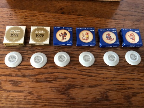 VINTAGE MINATURE 1" HUMMEL PLATES (6) W / FRAME 1971-76 - Picture 5 of 5