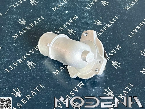 Thermostat cooling water cooler thermostat housing Maserati GranTurismo 4200 QP without