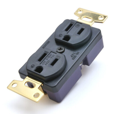 Official Oyaide Wall Outlet ULTIMO Black/Purple / SWO-XXX B/P-U　 