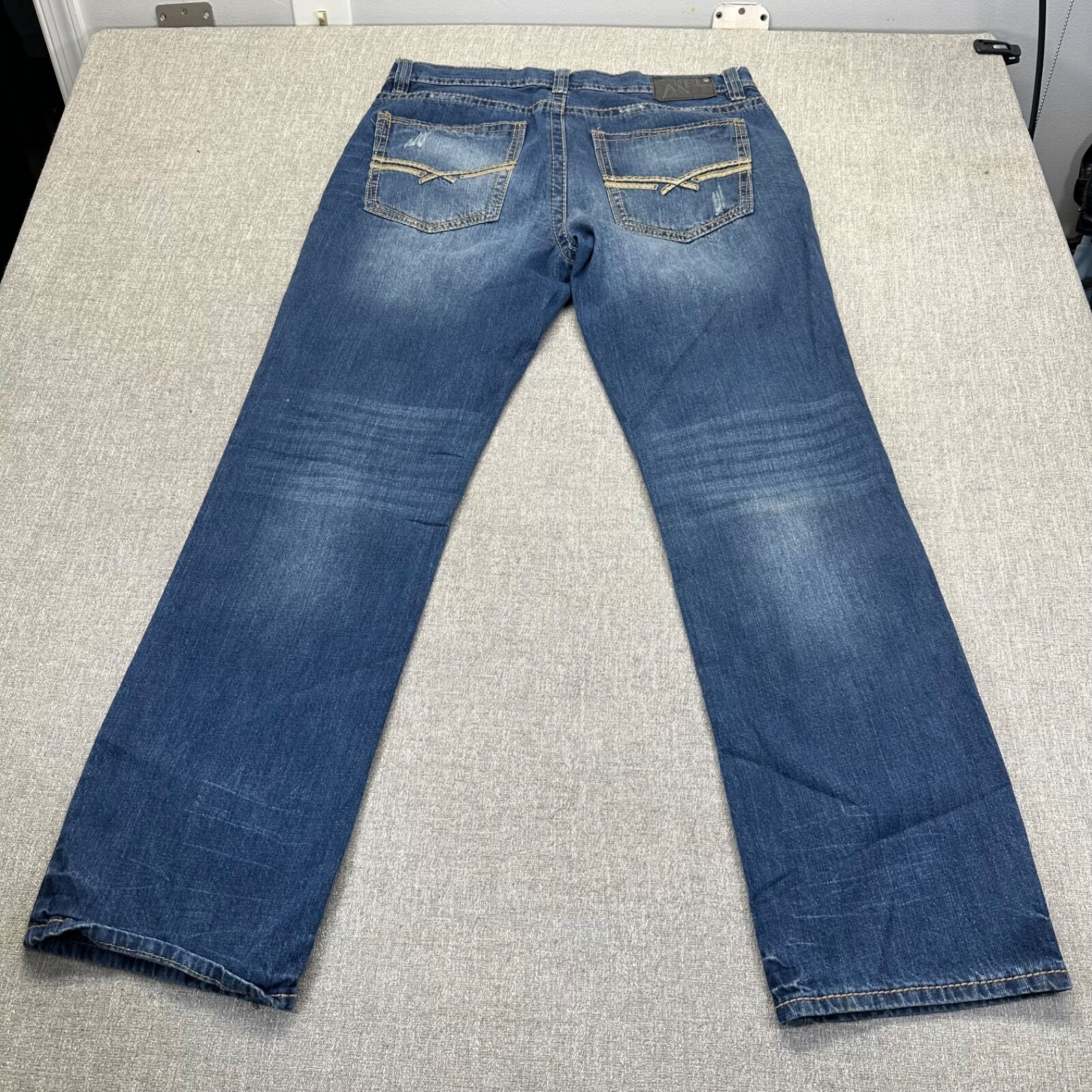 TK Axel Jeans Mens 36x34 Relaxed Straight Blue Faded Distressed eBay