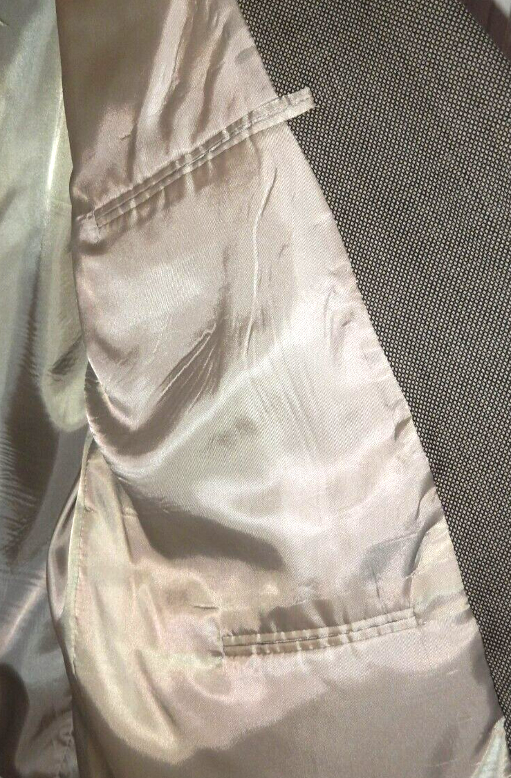 Foto 10 di 22