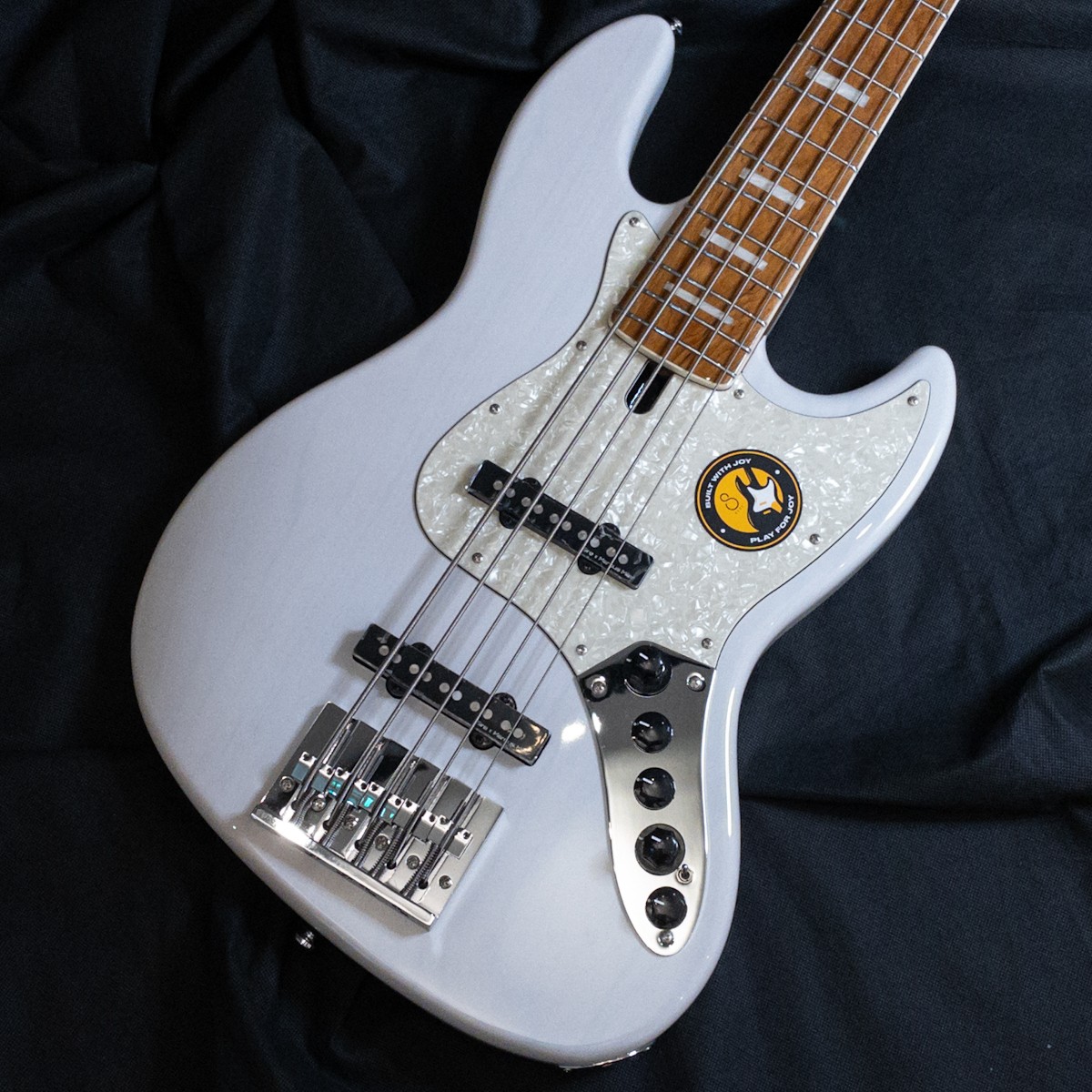 One-Only Outlet Sire Marcus Miller V8 5-String Wb White