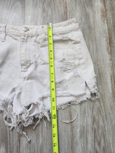 Klique B. White Distressed Mid Rise Cut Off Denim Jean Shorts Cotton Size 25 - Picture 6 of 9