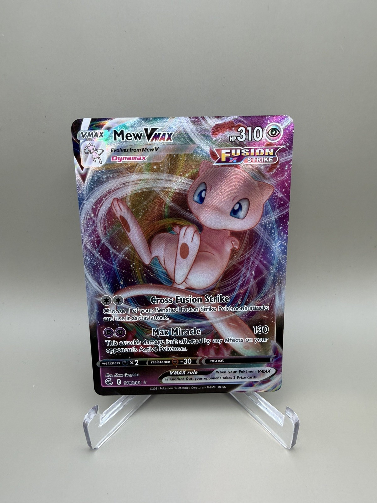 Mew VMAX - 114/264 - Ultra Rare Pokemon Fusion Strike