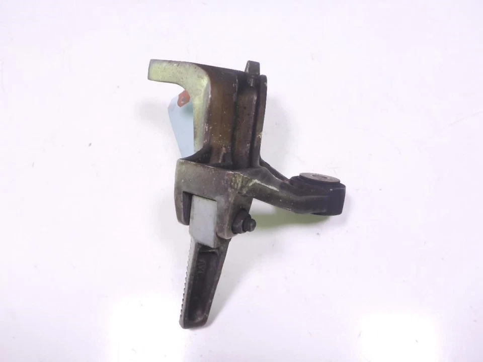 97 Yamaha YZF 1000 правый задний пассажирский ножной колышек - Изображение 3 из 4