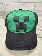 Official Kids Minecraft Hat. Brand New. 2025