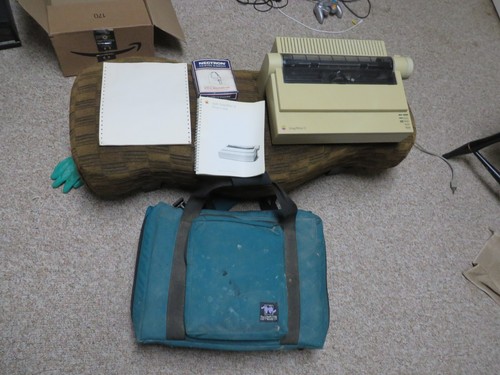 VINTAGE Apple Image Writer II Printer A9M0320 with extra ribbon/paper/user guide
