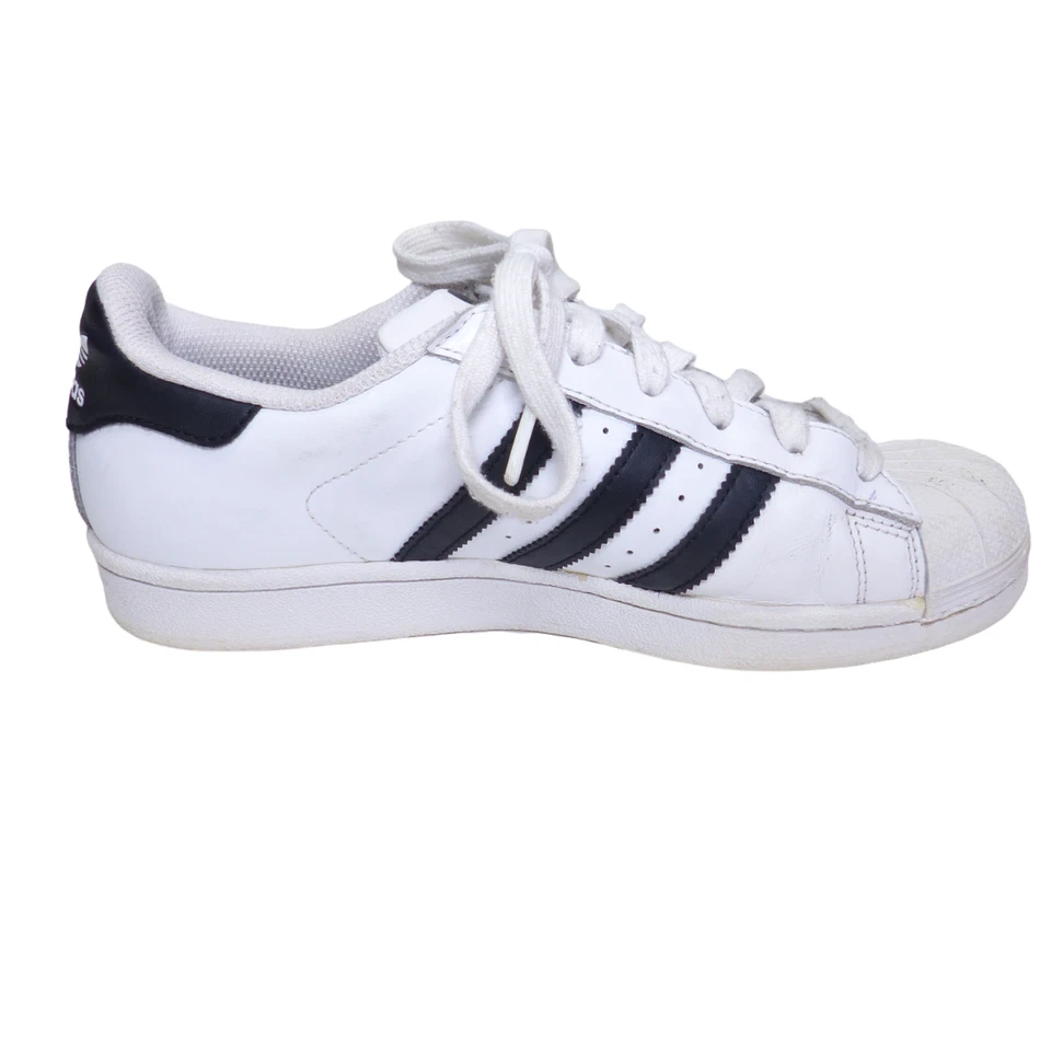 Adidas Superstar Sneakers White & Black Athletic Shoes C77153 Women’s Size 6.5 - Image 4 of 4