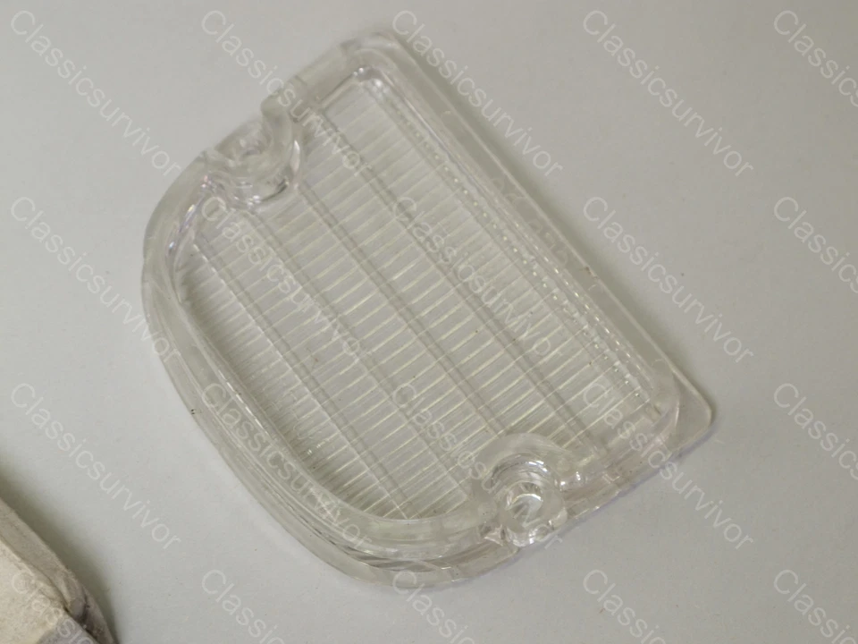 Buick LeSabre Wildcat L-857 Backup Lens 5953907 Foto 4 de 4