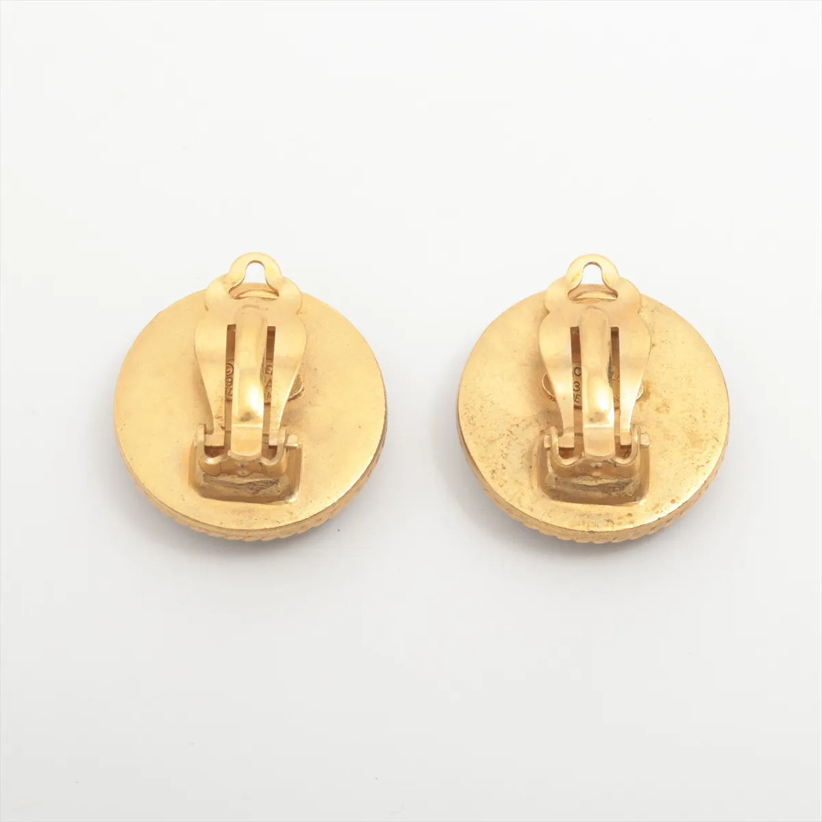 Chanel Coco Mark 93A Earrings (for both ears) GP Black×Gold thumbnail 2