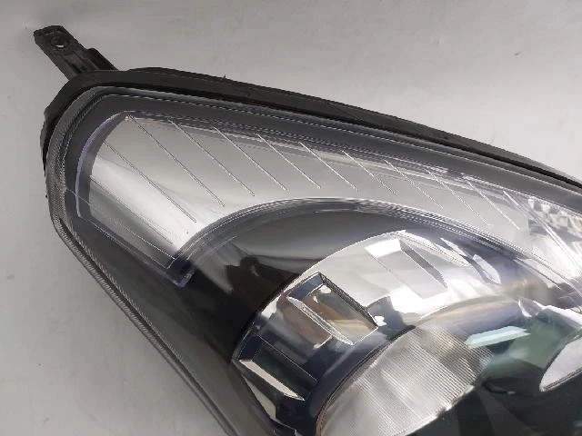 Faro halógeno derecho Renault Koleos QM5 2011 Foto 4 de 4