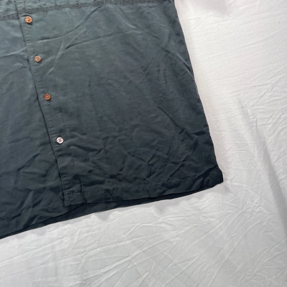 Quiksilver Waterman Shirt Mens 2XL Black Short Sleeve Button Up Travel Hawaiian - Image 4 of 4