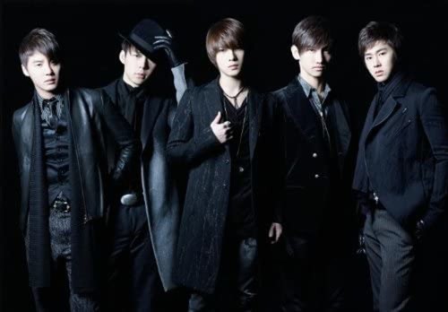 TOHOSHINKI BEST SELECTION 2010 CD+DVD Free Shipping with Tracking# New Japan - Picture 2 of 3