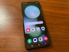 Samsung Galaxy Z Flip5 SM-F731U1 - 512GB - Green Unlocked